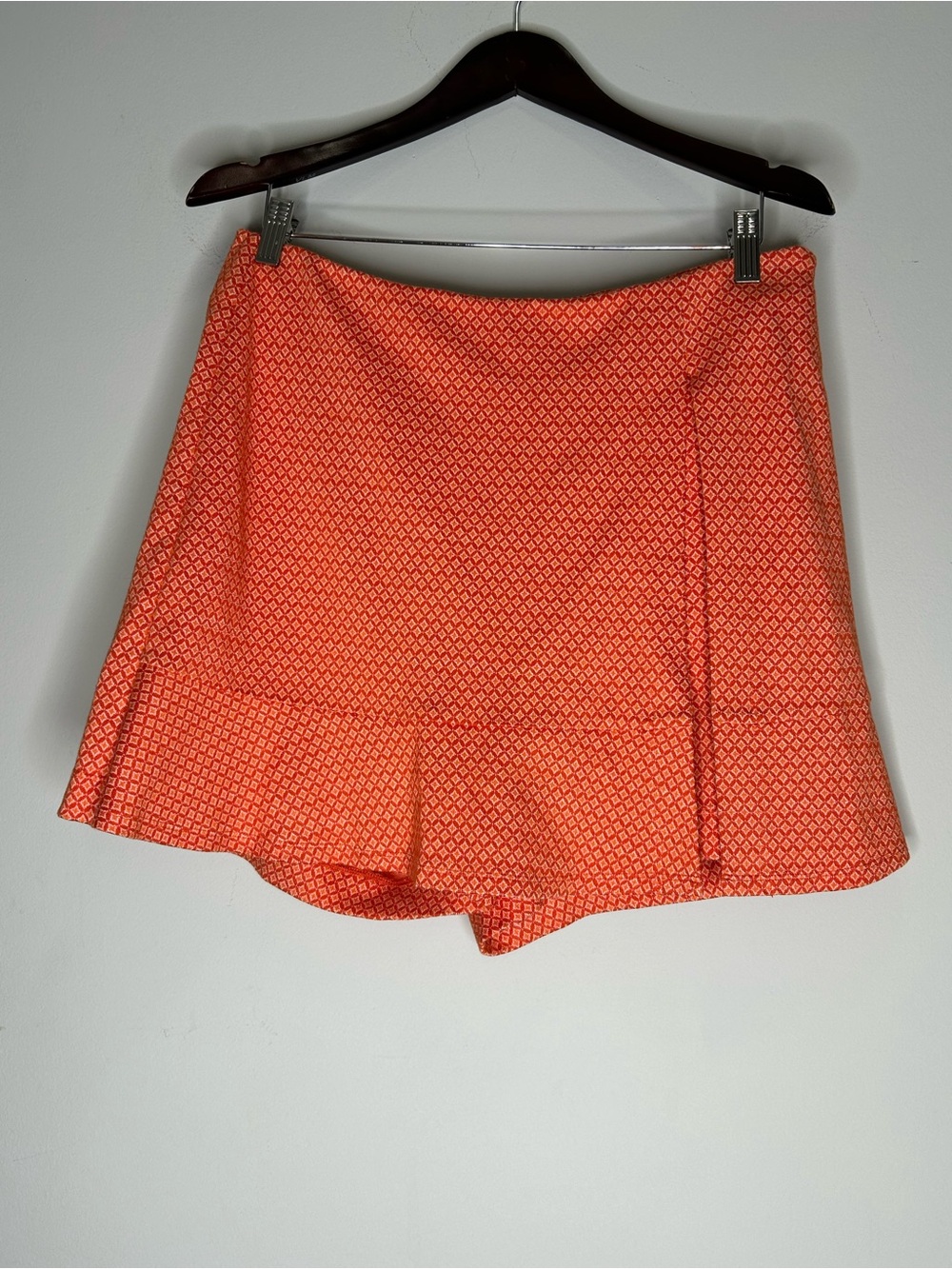 CAbi Women’s Size 8 Orange Geometric Print Skort Wrap Front Stretch Shorts
